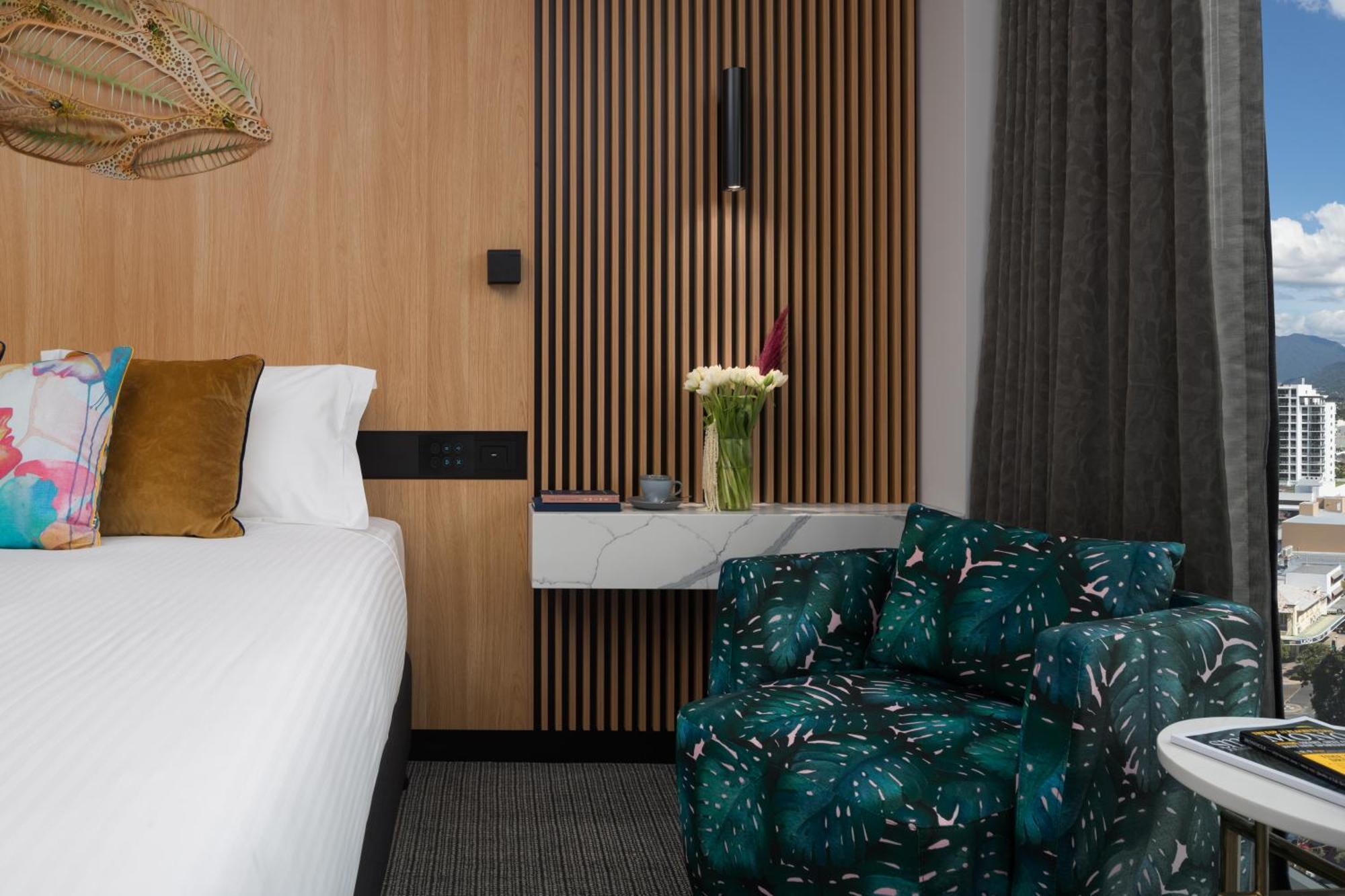 Crystalbrook Bailey Hotel Cairns Bagian luar foto
