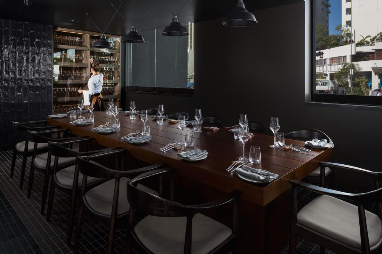 Crystalbrook Bailey Hotel Cairns Bagian luar foto The interior of the restaurant