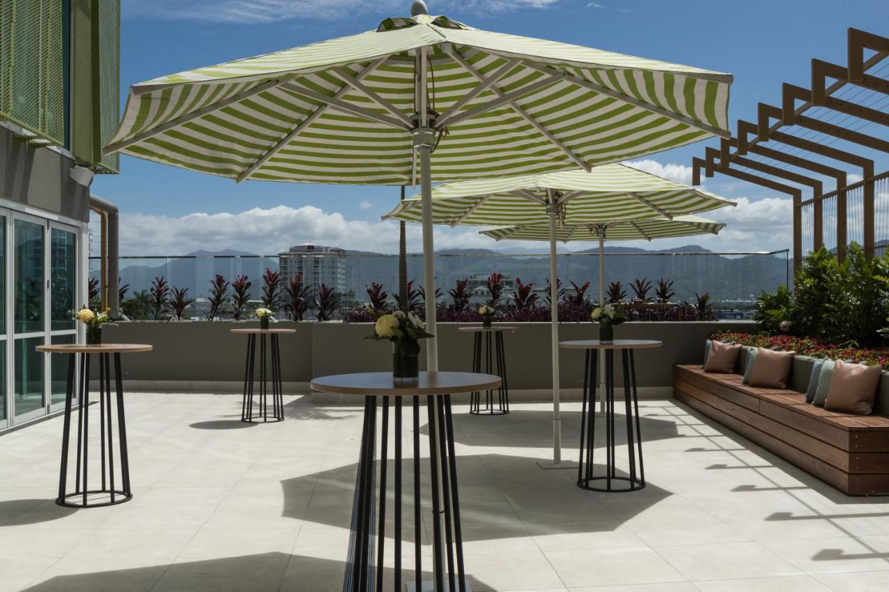 Crystalbrook Bailey Hotel Cairns Bagian luar foto The rooftop terrace at the hotel